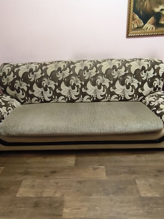 Продам диван и кресло