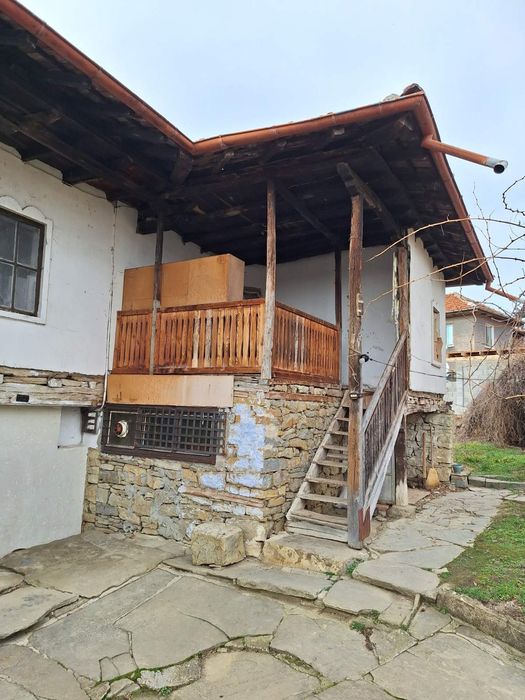 Продава се Къща в Килифарево - 780 кв.м за 87 €/кв.м - Снимка #1