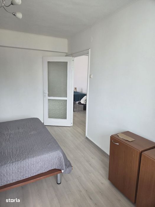 Apartament generos de inchiriat