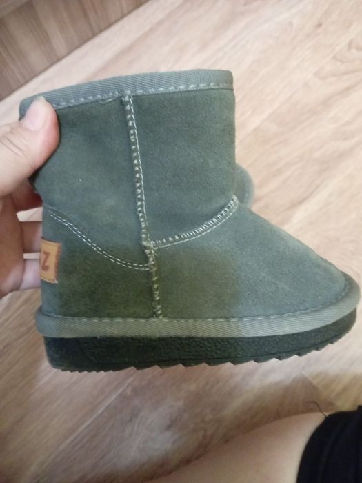 Обувь - зимние уги детские
