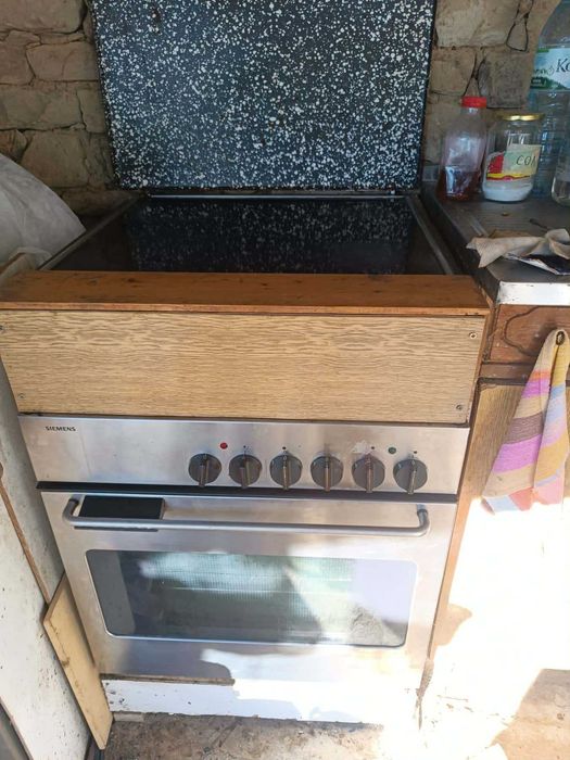 Фурна и котлони за вграждане Simens