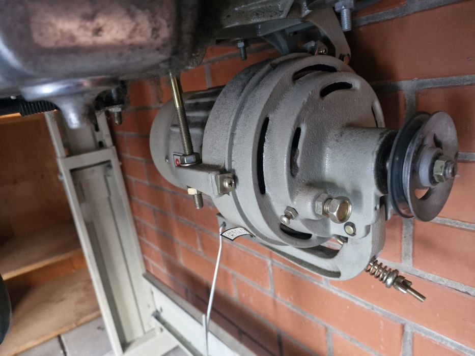 Промышленные швейные машинки