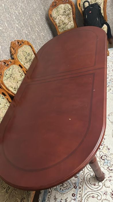 Стол столовый дерево