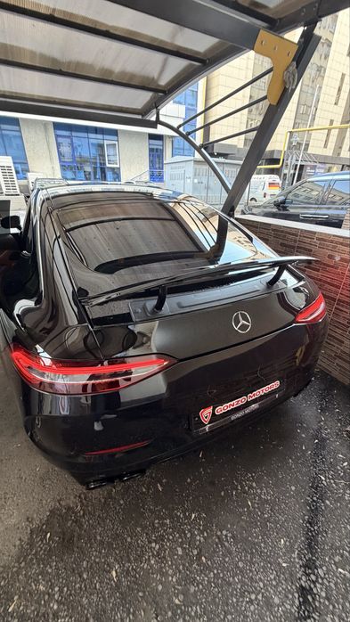 Mercedes Benz GT 43 AMG