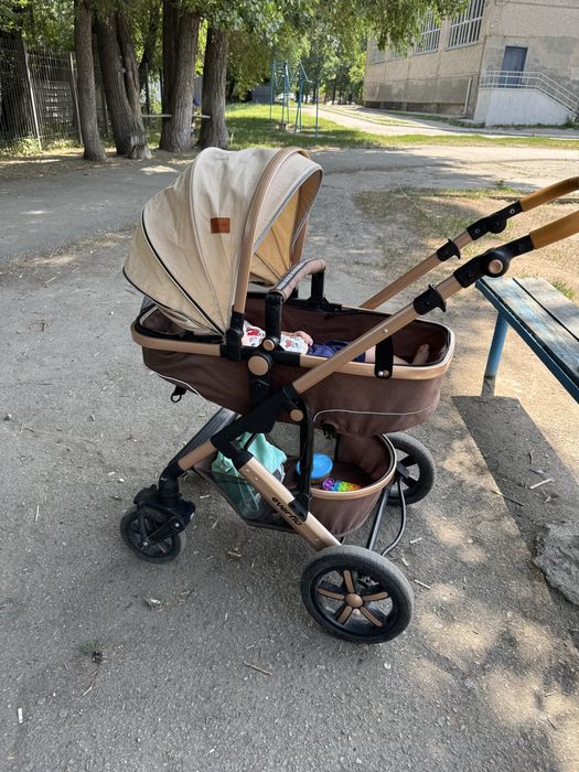 Продам коляску 2 в 1