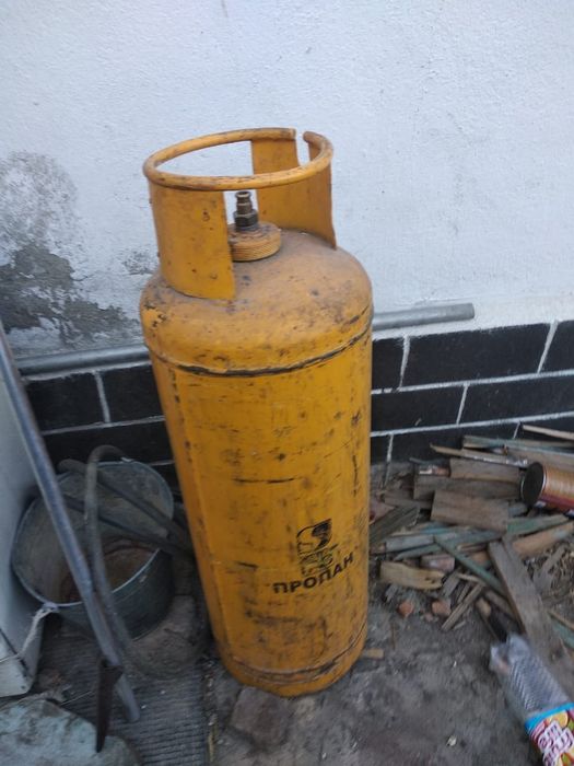 Сенорезка дробилка утварь разная