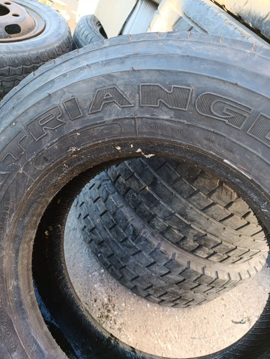 235/75/R17.5 продам одну шину