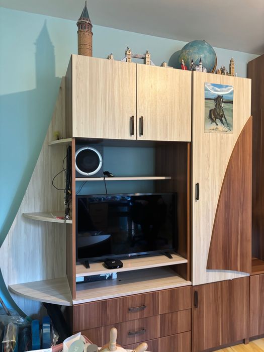 Легло и секция за тинейджърска стая