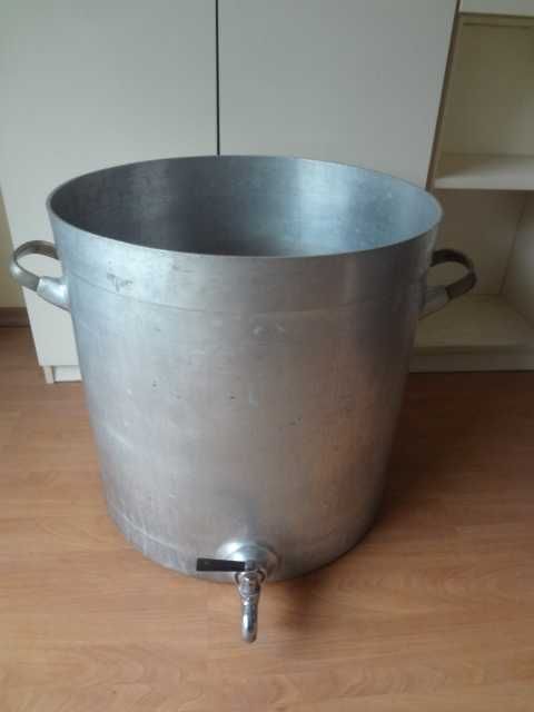 Много голям съд - казан ( бака ) - 100 литра