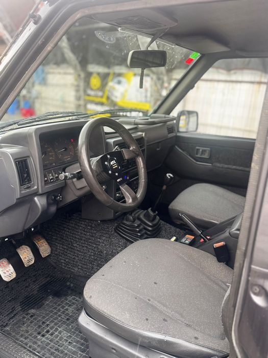 Nissan Patrol Y60 Autoutilitara