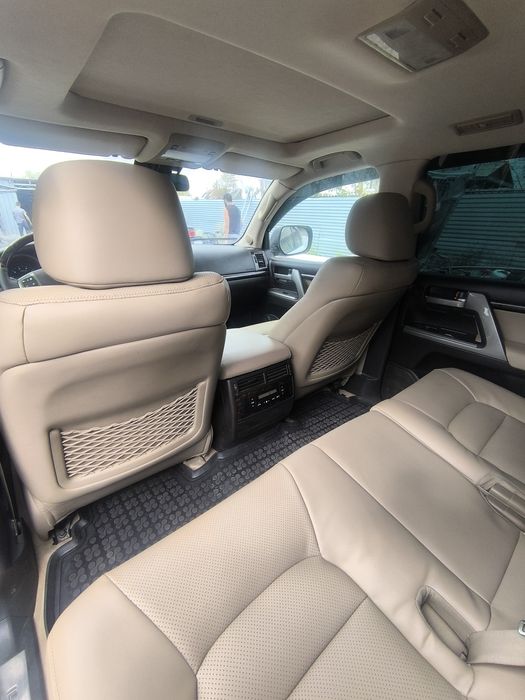 Пошив авто салона