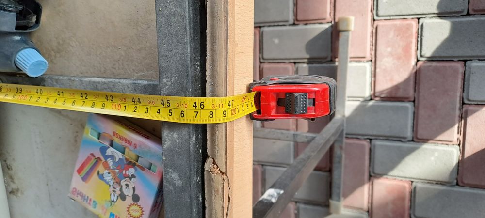 Есть 3 столы, продаётся по 5000 тг