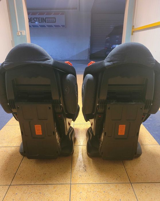 Продавам  2 броя столчета за кола 0-25 кг. LORELLI PREMIUM +SPS STRING