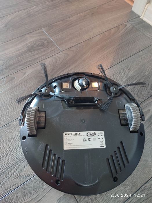 Робот прахосмукачка