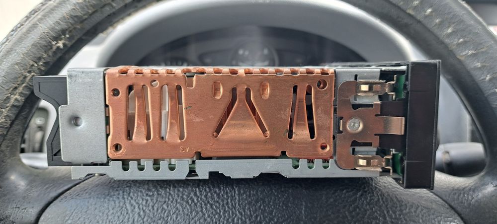 Radio original si boxe compatibil Fiat Scudo, Peugeot Expert, Citroen