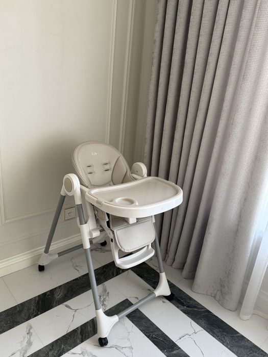 Детский столик lovi