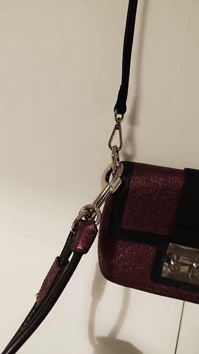 Чанта Trussardi блещукат ефект