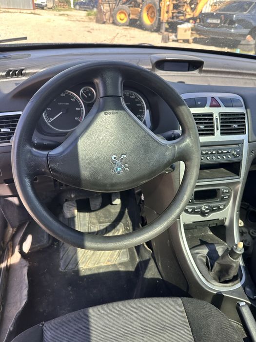 Peugeot 307 2.0 HDi – на части