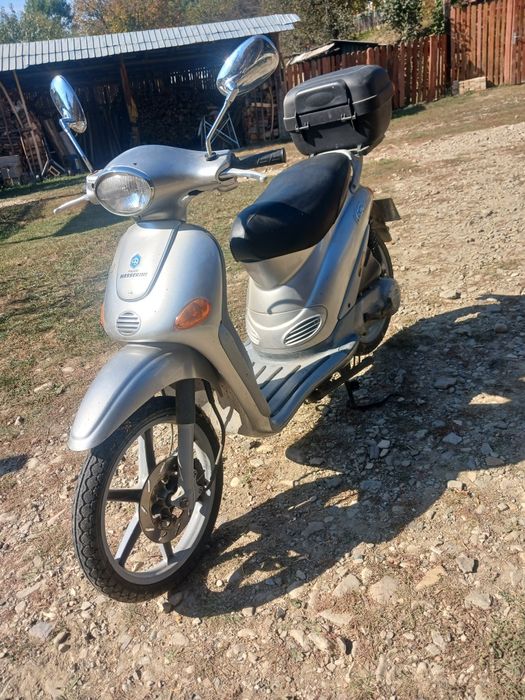 Vand scuteru Piaggio