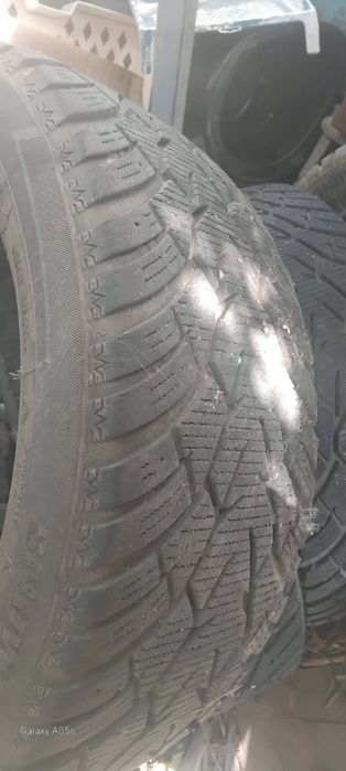 Автошины зимние..