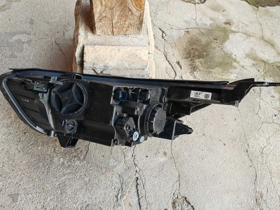 Фар Kia Stonic LED десен/Фар Киа Стоник Оригинален