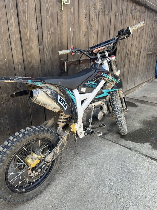 Vand cross 125 4t