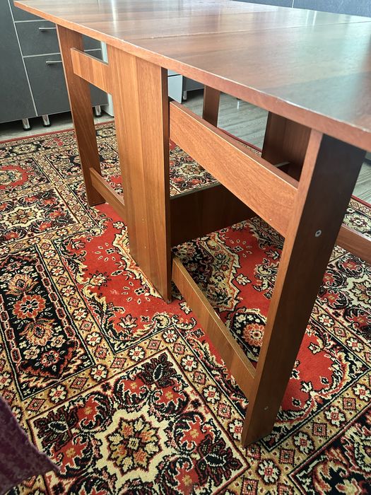 Продажа стола