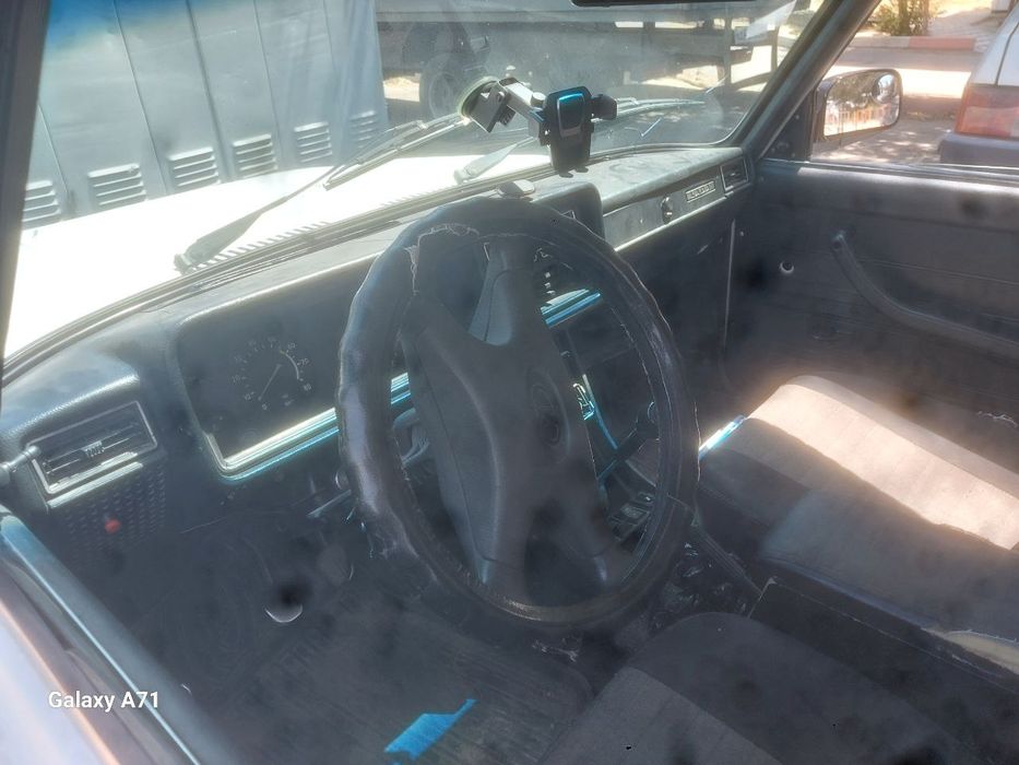 Salom alekum srojna sotiladi gazi bor yuriwga Tayor