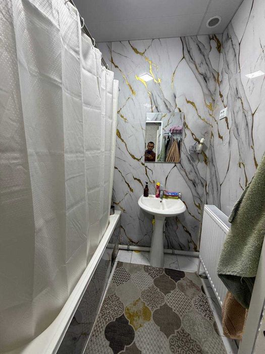 Продаётся 3х комн квартира на 1 этаже Ор-р 7 микрорайон Узбегим