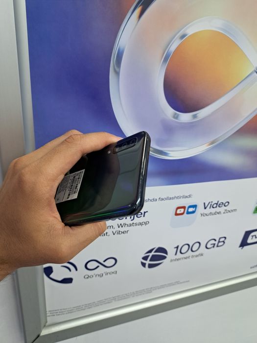 Samsung Galaxy A50 память 64gb холати зор