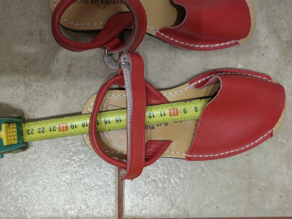 Sandale din piele naturala mărimea 29