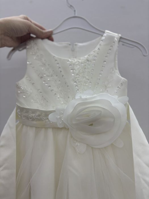 Прокат/продажа платья на девочку 2 годика