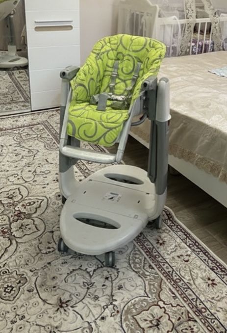 Детский стул для кормления  Татамия