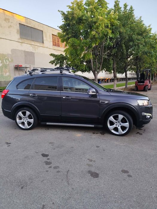 Vând Chevrolet captiva