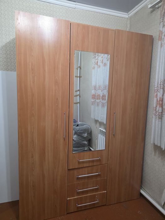 Шкаф в хорошем состоянии