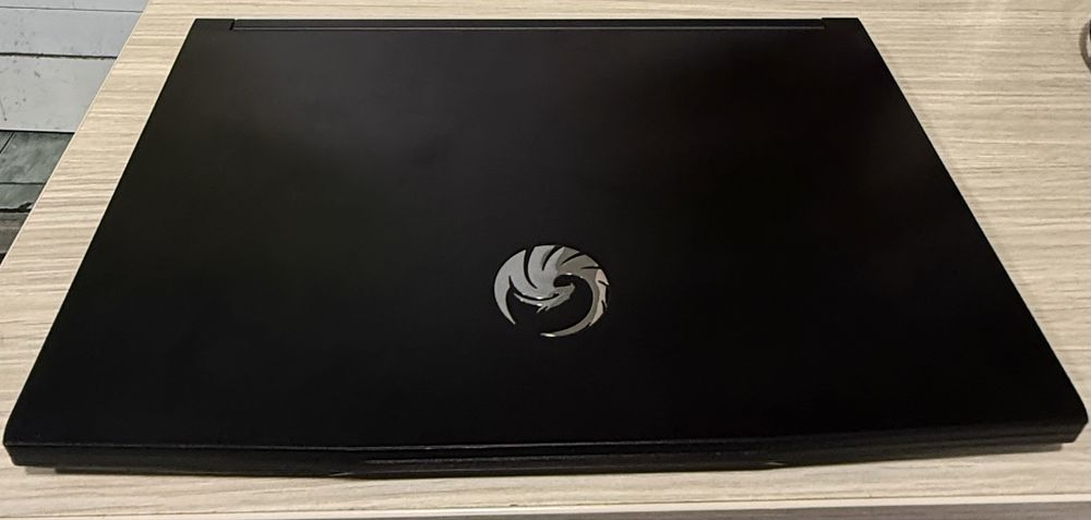 Amanet ROYAL : Laptop Gaming MSI Bravo 15 / 512 SSD / Radeon RX 5500M / Garantie
