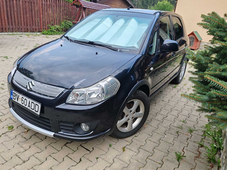 Vând Suzuki SX4