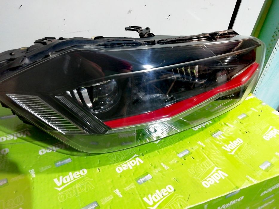 Фар фарове за Фолксваген Поло 2Г / VW Polo 2G GTI FULL LED.