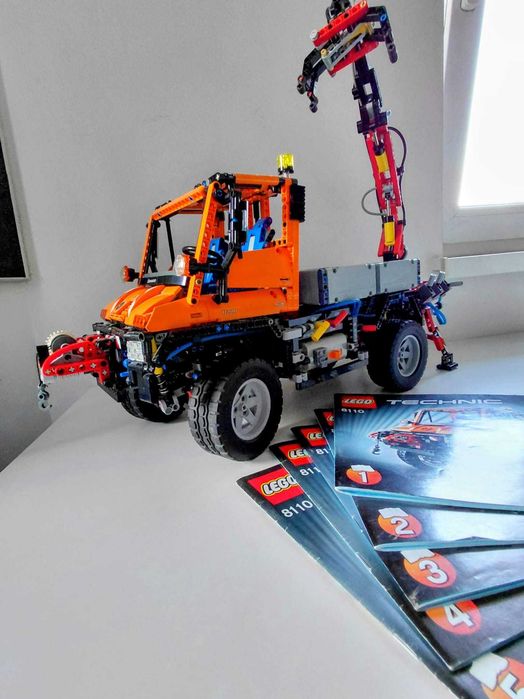 LEGO Technic 8110 Mercedes-Benz Unimog U400