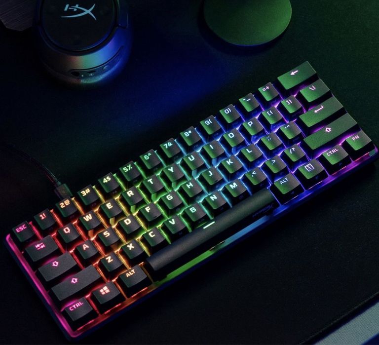 HyperX Alloy Origins 60 — механическая игровая клавиатура