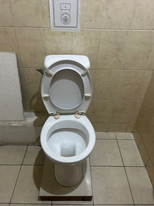 Санузел туалет раковина