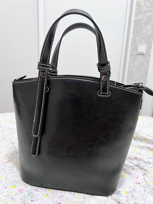 Шикарная кожаная сумка