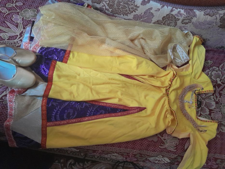 Платье детские бальные.