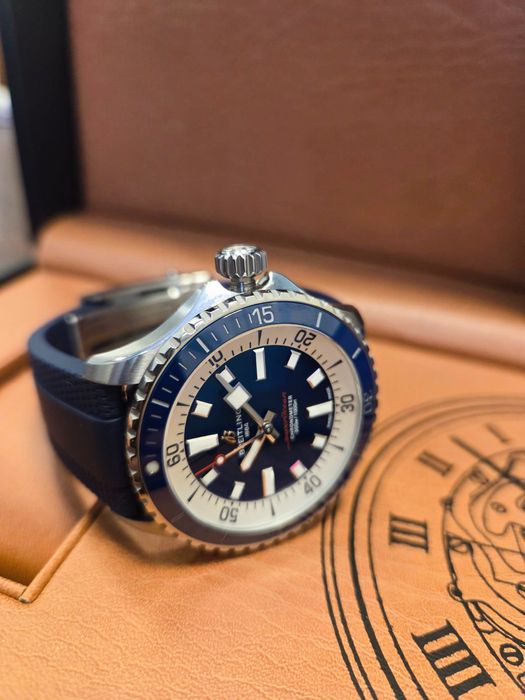 Часовник  Breitling Superocean Automatic