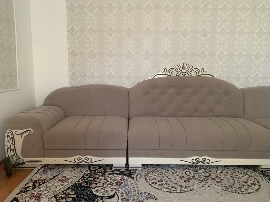 Диван сатылады