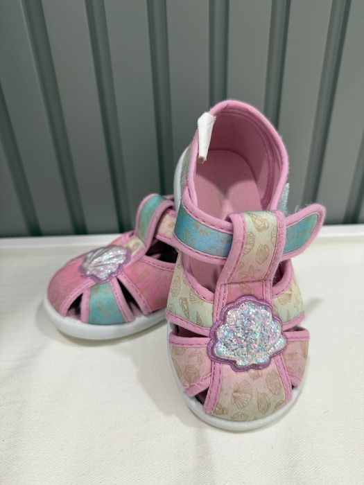 Пантофи за момиченце Nelli blu