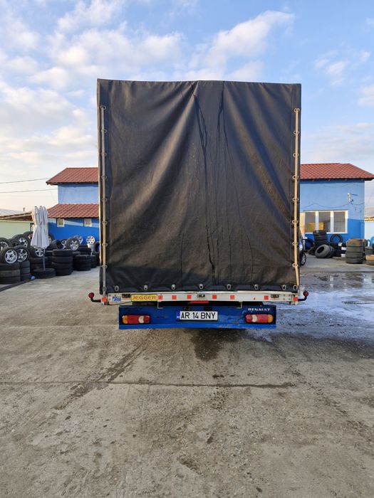 Închiriez Renault Master 3 an 2016-2.3 diesel