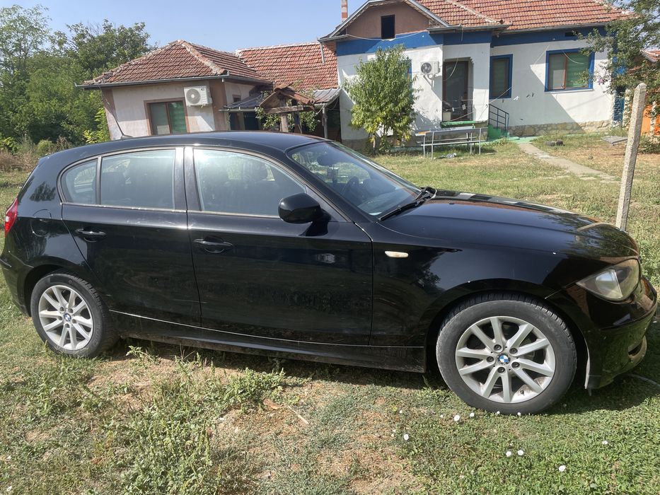 BMW 1 Series продава се