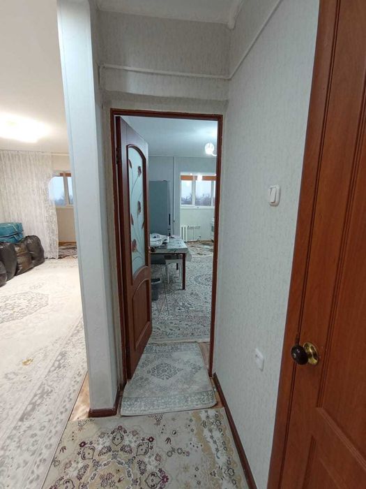 Продам 1 комн. квартиру в Уральске