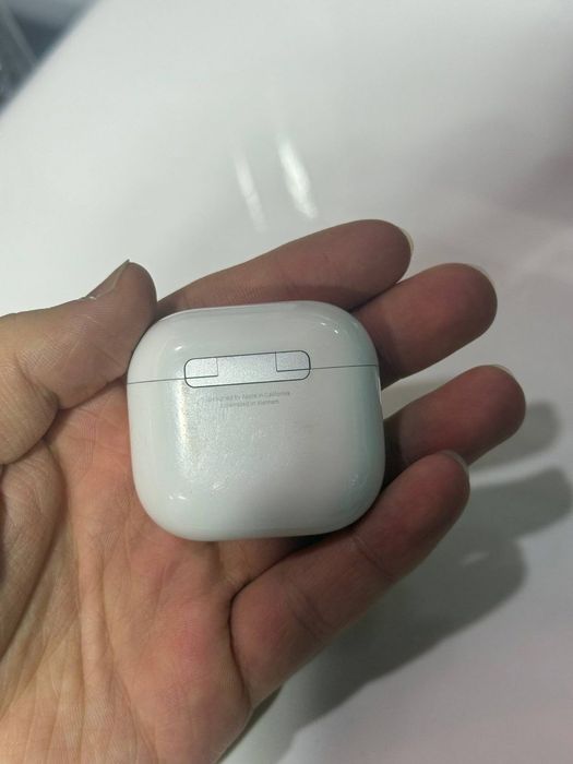 Airpods 4 ohirgi model